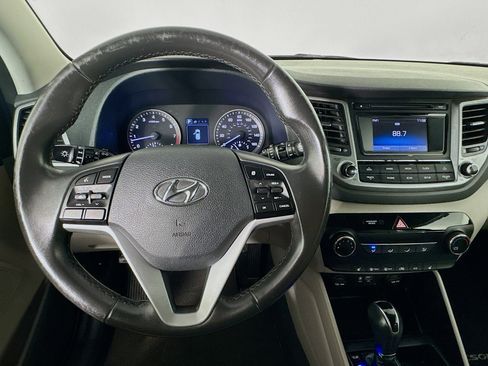 Used 2017 Hyundai Tucson Sport AWD/4WD image 11