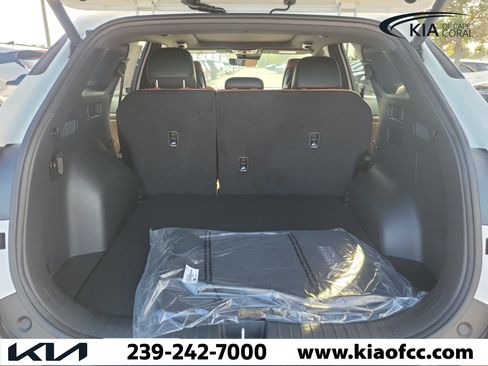 New 2026 Kia Sportage X-Line w/ X-Line Technology Package AWD/4WD image 10