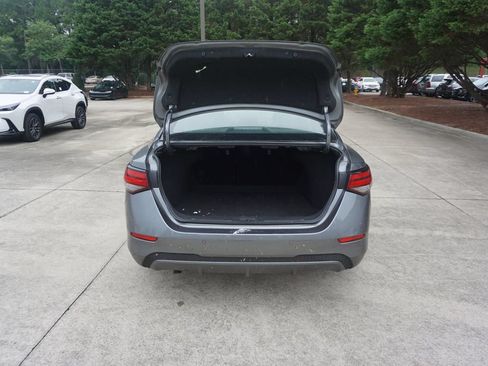 Used 2025 Nissan Sentra SV w/ Trunk Package FWD image 13