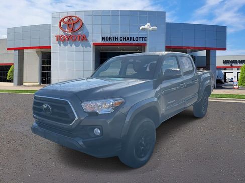 Used 2022 Toyota Tacoma SR5 image 4