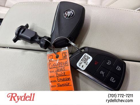 Used 2023 Buick Envision Avenir AWD/4WD image 21