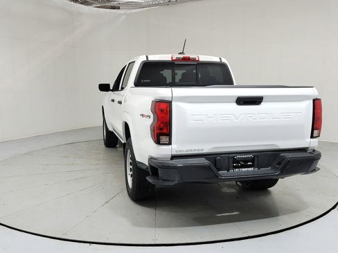 Certified 2023 Chevrolet Colorado W/T w/ WT Convenience Package AWD/4WD image 4