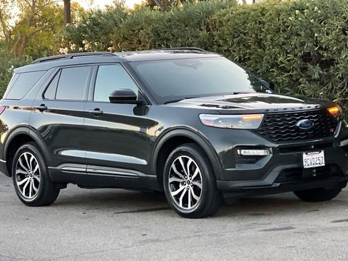 Certified 2022 Ford Explorer ST image 10