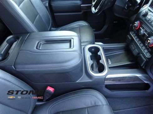 Certified 2020 Chevrolet Silverado 1500 LTZ w/ LTZ Plus Package AWD/4WD image 18