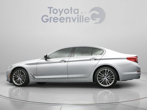 Used 2017 BMW 540i RWD image 6