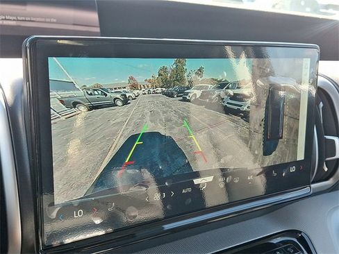 New 2025 Ford Expedition Active image 12