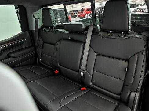 New 2026 GMC Sierra 1500 Denali w/ Denali Reserve Package image 11