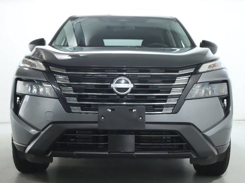 Used 2024 Nissan Rogue S AWD/4WD image 6