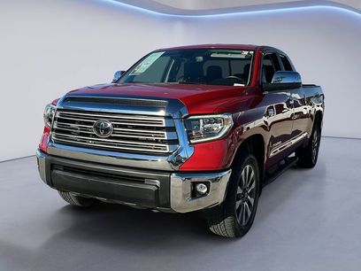 Used 2020 Toyota Tundra Limited w/ Limited Premium Package