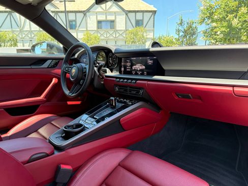 Certified 2020 Porsche 911 Carrera S RWD image 26