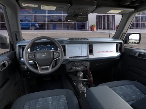 New 2026 Ford Bronco Heritage Edition AWD/4WD image 11
