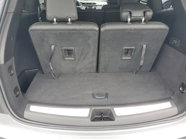 Certified 2024 Cadillac XT6 Luxury w/ LPO, Floor Liner Package AWD/4WD image 8