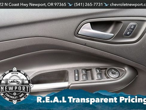 Used 2017 Ford Escape SE image 11