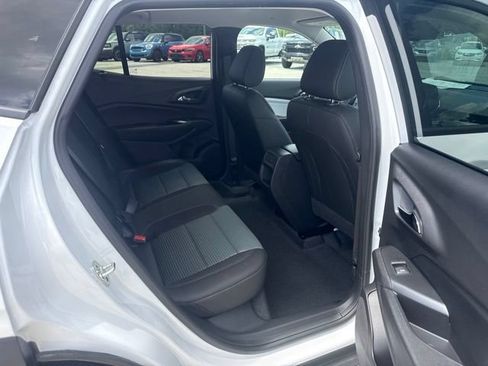 Used 2026 Chevrolet Trax LT w/ Driver Confidence Package FWD image 15