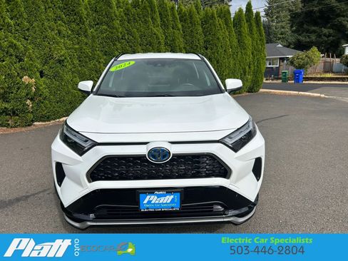 Used 2024 Toyota RAV4 SE AWD/4WD image 13