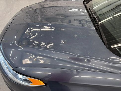 Used 2018 Ford Fusion SE w/ Fusion SE Technology Package FWD image 17