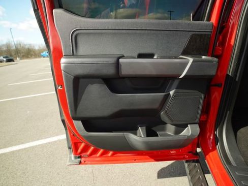 Used 2021 Ford F150 Lariat image 15