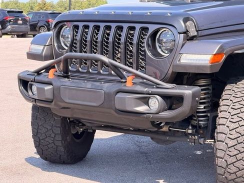 Used 2023 Jeep Gladiator Sport AWD/4WD image 6