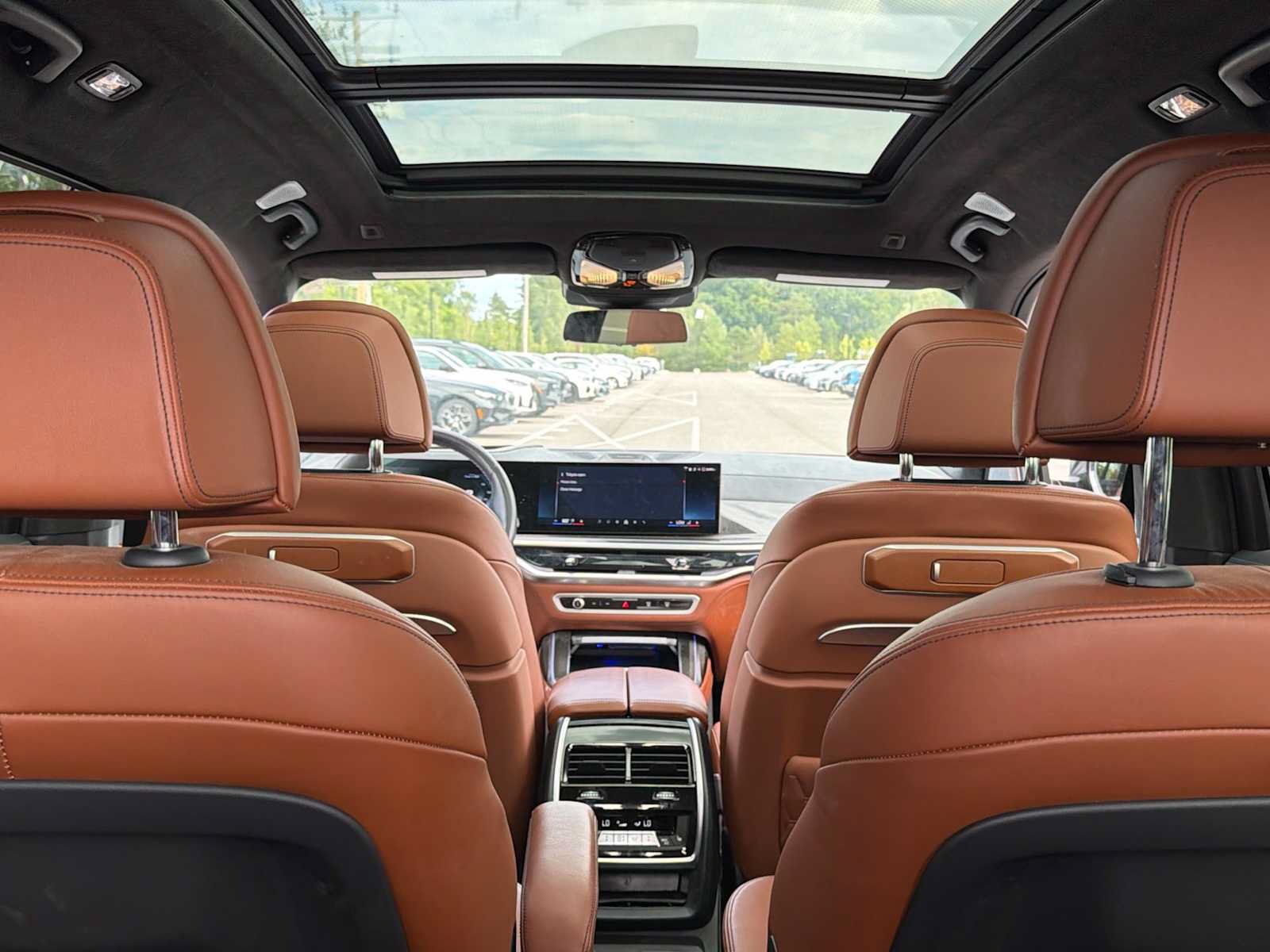Used 2024 BMW X7 M60i w/ Executive Package AWD/4WD image 30