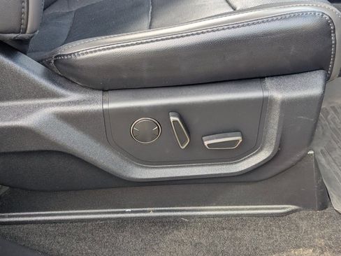 Used 2019 Ford F150 Raptor w/ Equipment Group 802A Luxury image 36