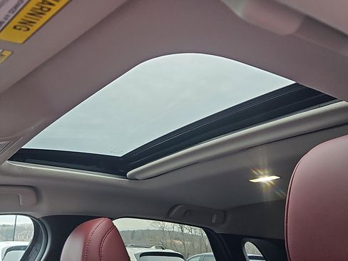 Certified 2025 MAZDA CX-30 AWD 2.5 S w/ Preferred Package image 8