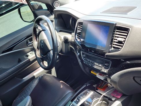 Certified 2023 Honda Ridgeline Black Edition image 19