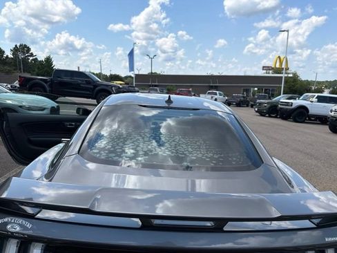 Used 2022 Ford Mustang Premium w/ Equipment Group 201A RWD image 4