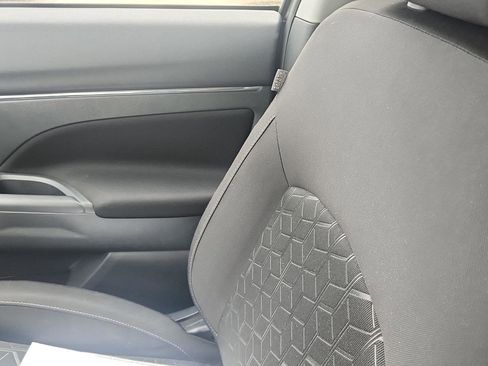 Used 2024 Mitsubishi Outlander Sport ES AWD/4WD image 18