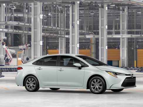 New 2026 Toyota Corolla LE FWD image 13