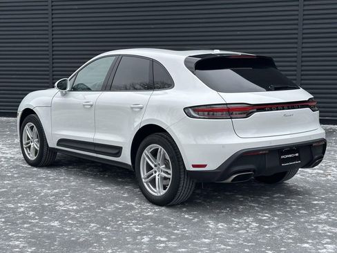 Certified 2026 Porsche Macan image 3