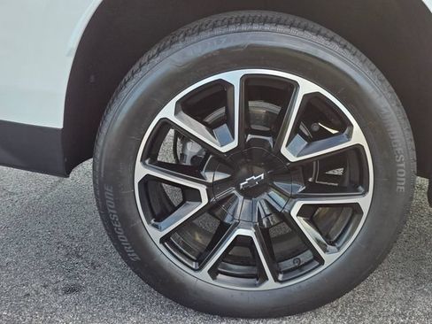 Used 2023 Chevrolet Tahoe RST w/ Luxury Package AWD/4WD image 18