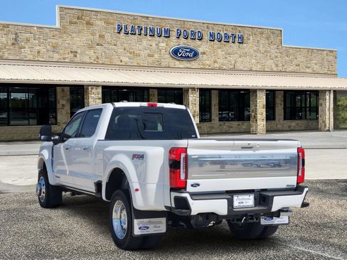 New 2026 Ford F450 Platinum w/ Platinum Plus Package image 4