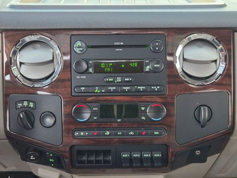Used 2008 Ford F350 XL image 26
