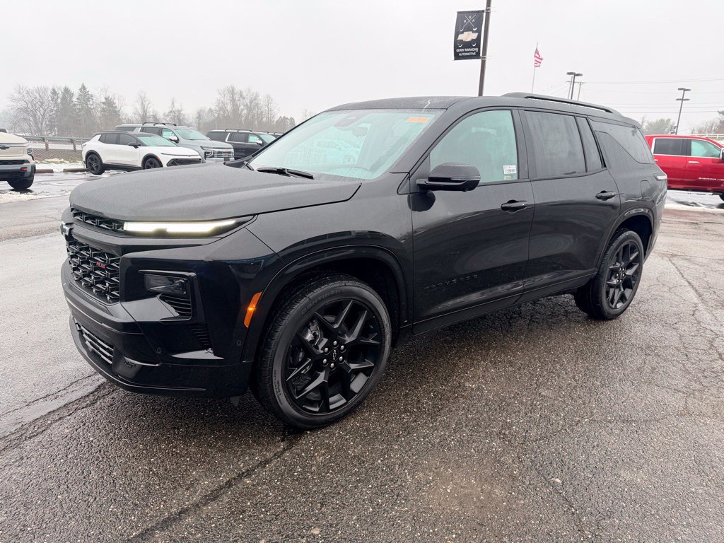New 2026 Chevrolet Traverse RS w/ LPO, Floor Liner Package FWD image 3