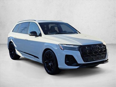 New 2026 Audi SQ7 Prestige image 3