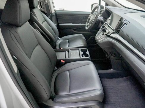 Certified 2026 Honda Odyssey EX-L image 31