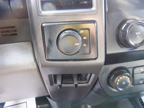 Used 2022 Ford F450 XL w/ Power Equipment Group image 16