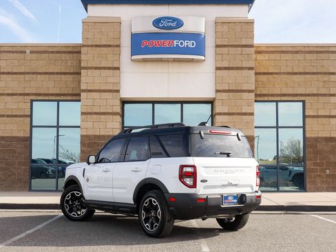New 2025 Ford Bronco Sport Outer Banks w/ Outer Banks Tech Package+ AWD/4WD image 8
