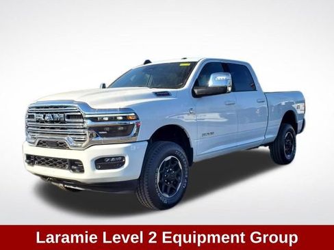 Used 2025 RAM 2500 Laramie image 8