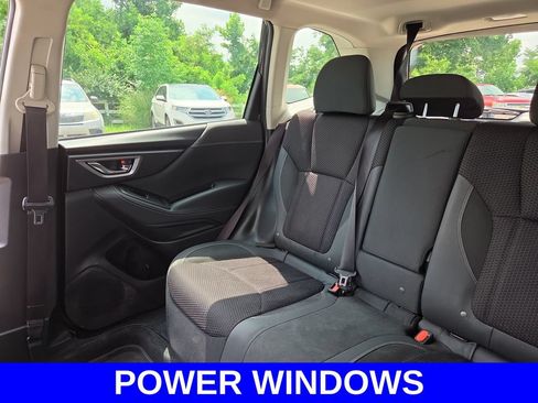 Used 2020 Subaru Forester Premium AWD/4WD image 11