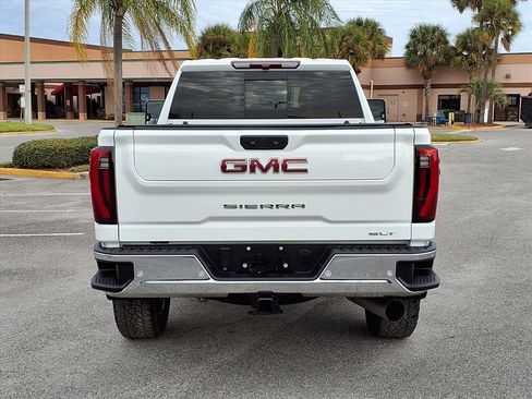 Used 2025 GMC Sierra 2500 SLT w/ SLT Convenience Package image 6