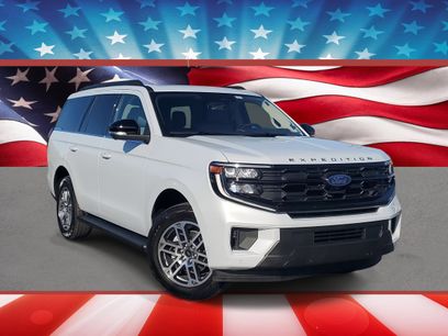 Certified 2025 Ford Expedition Active