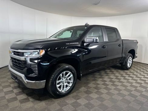 Used 2023 Chevrolet Silverado 1500 LT image 7