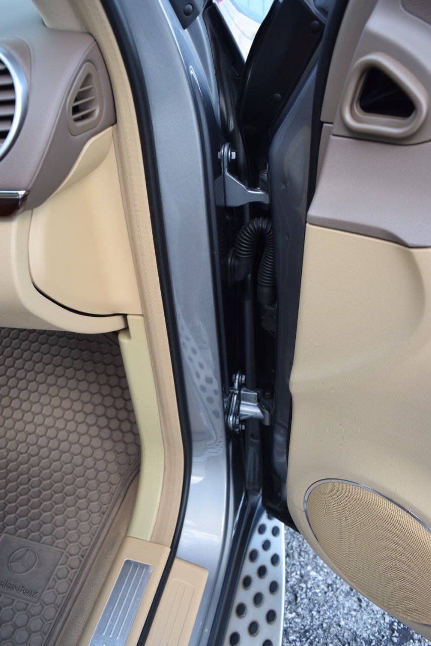 Used 2012 Mercedes-Benz GL 320 BlueTEC 4MATIC image 45
