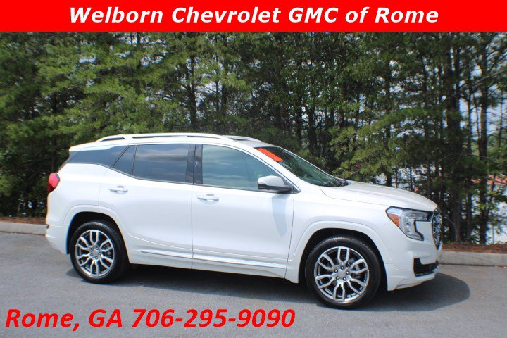 Certified 2024 GMC Terrain Denali w/ Denali Premium Package AWD/4WD image 1