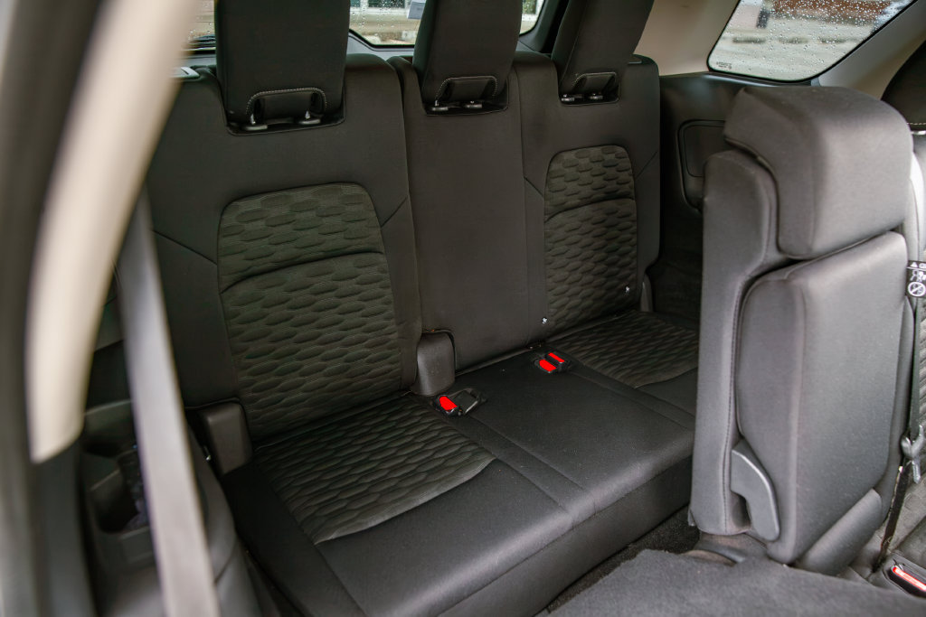 Used 2022 Nissan Pathfinder SV FWD image 13