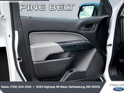 Used 2019 Chevrolet Colorado W/T w/ WT Convenience Package image 18