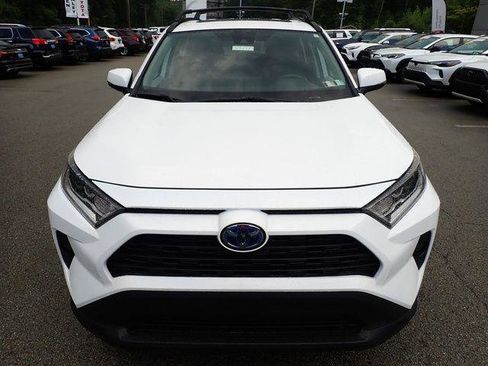 Certified 2021 Toyota RAV4 XLE w/ Convenience Package AWD/4WD image 12