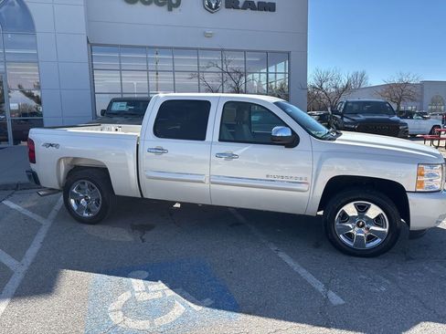 Used 2009 Chevrolet Silverado 1500 LTZ w/ White Diamond Edition image 31