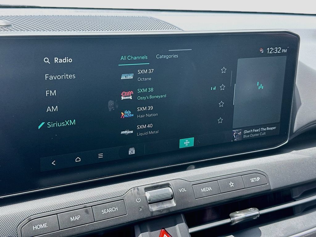 New 2026 Kia K4 FWD image 14